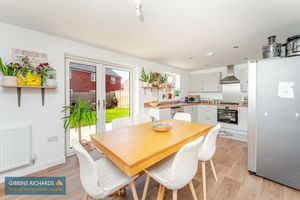 Kitchen/Diner- click for photo gallery